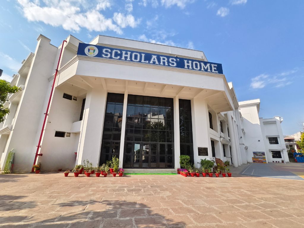 Scholars' Home campus building in Vipul Khand, Gomti Nagar, Lucknow