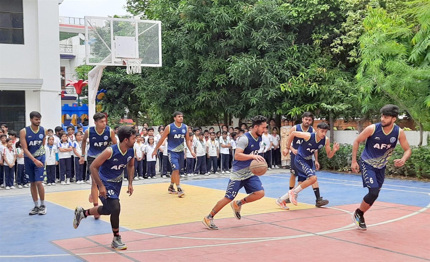 Basketball match at Scholars' Home, best school in Gomti Nagar